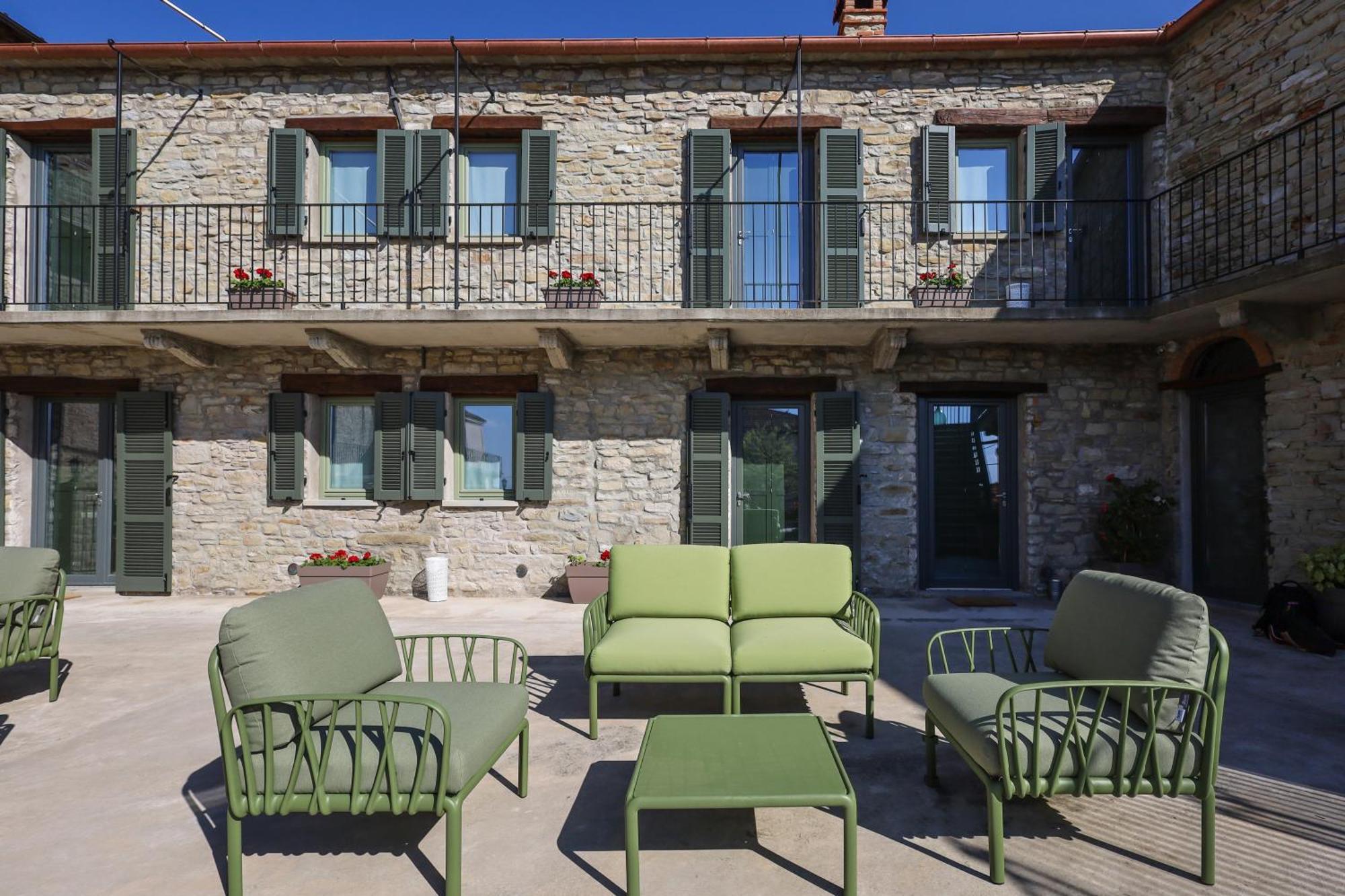 Albergo Del Bramante Roccaverano Екстер'єр фото
