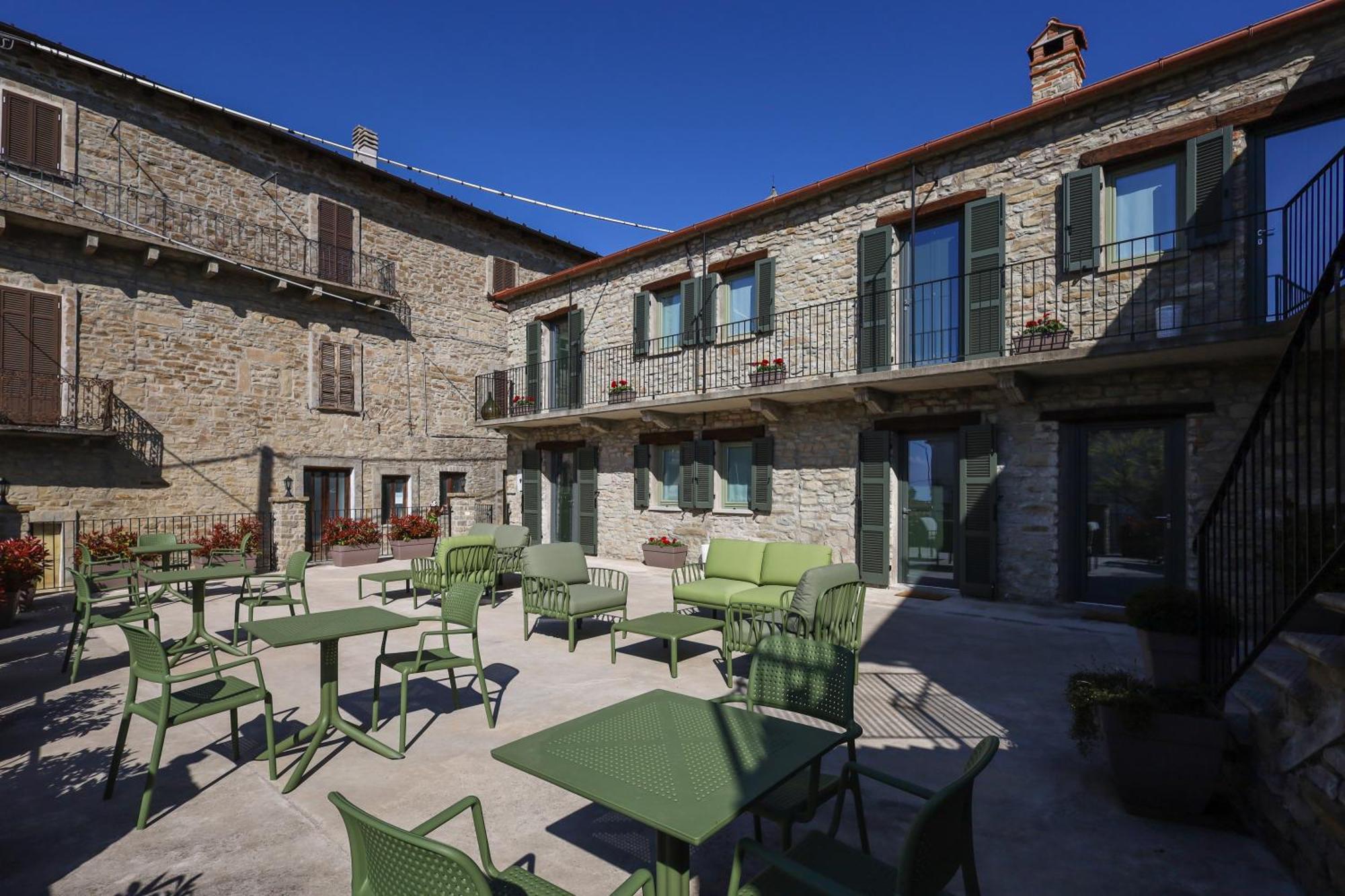 Albergo Del Bramante Roccaverano Екстер'єр фото